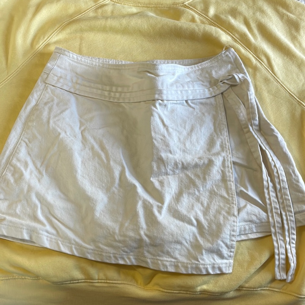 Zara - cream denim skort.  Size XS